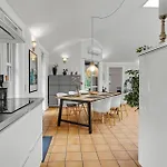 Semesterbostad Three-bedroom In *