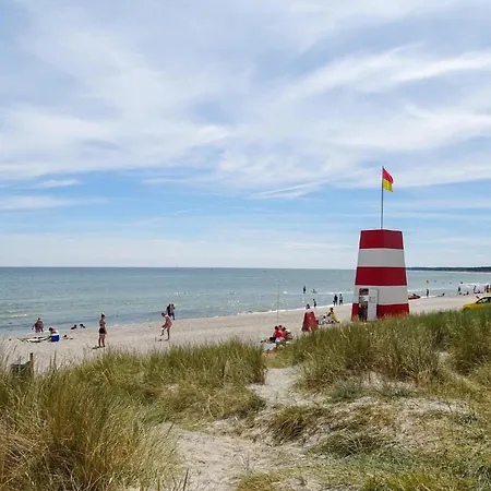 Сasa de vacaciones Three-bedroom In