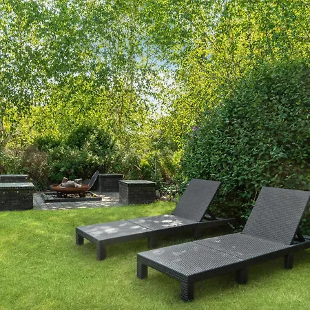 Lovely In With Wifi Holiday home *